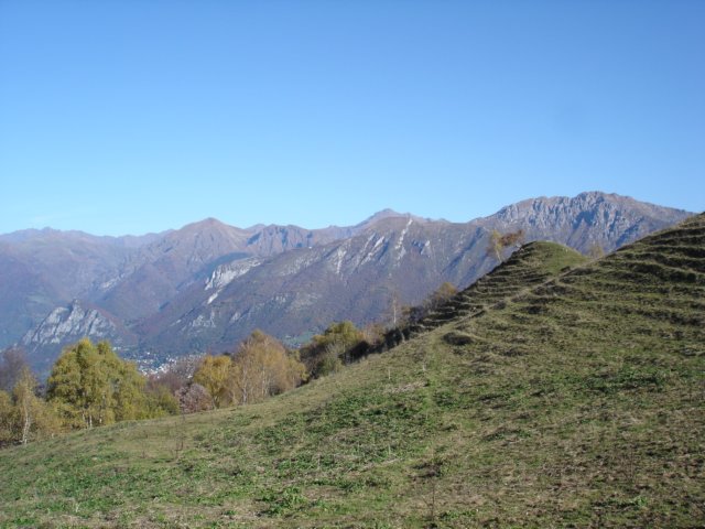 monteduemani3.jpg